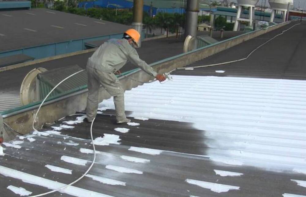 Dịch vụ chống dột nhà xưởng tận nơi tại TPHCM