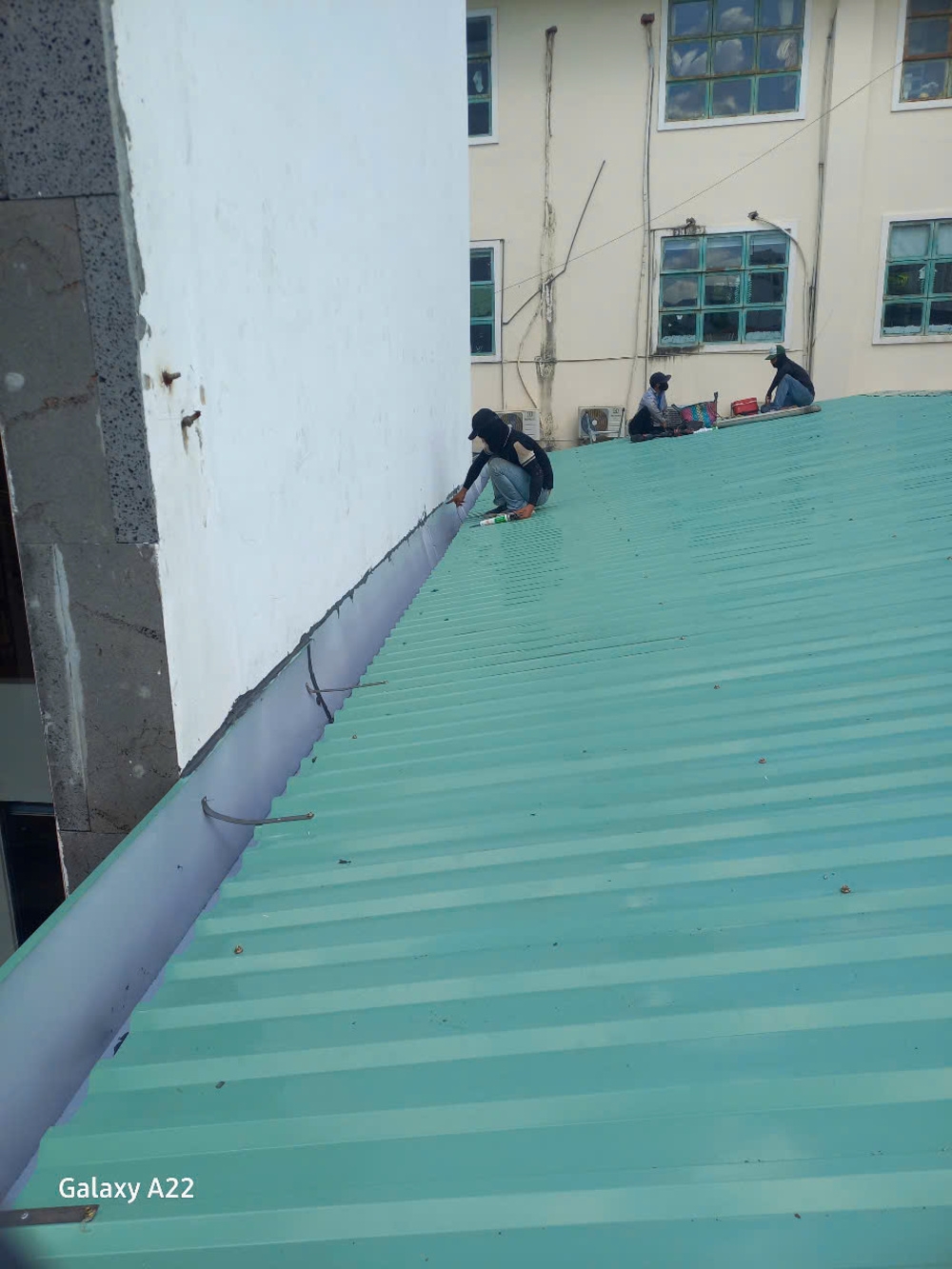 dịch vụ sửa máng xối tận nhà tại TpHCM 