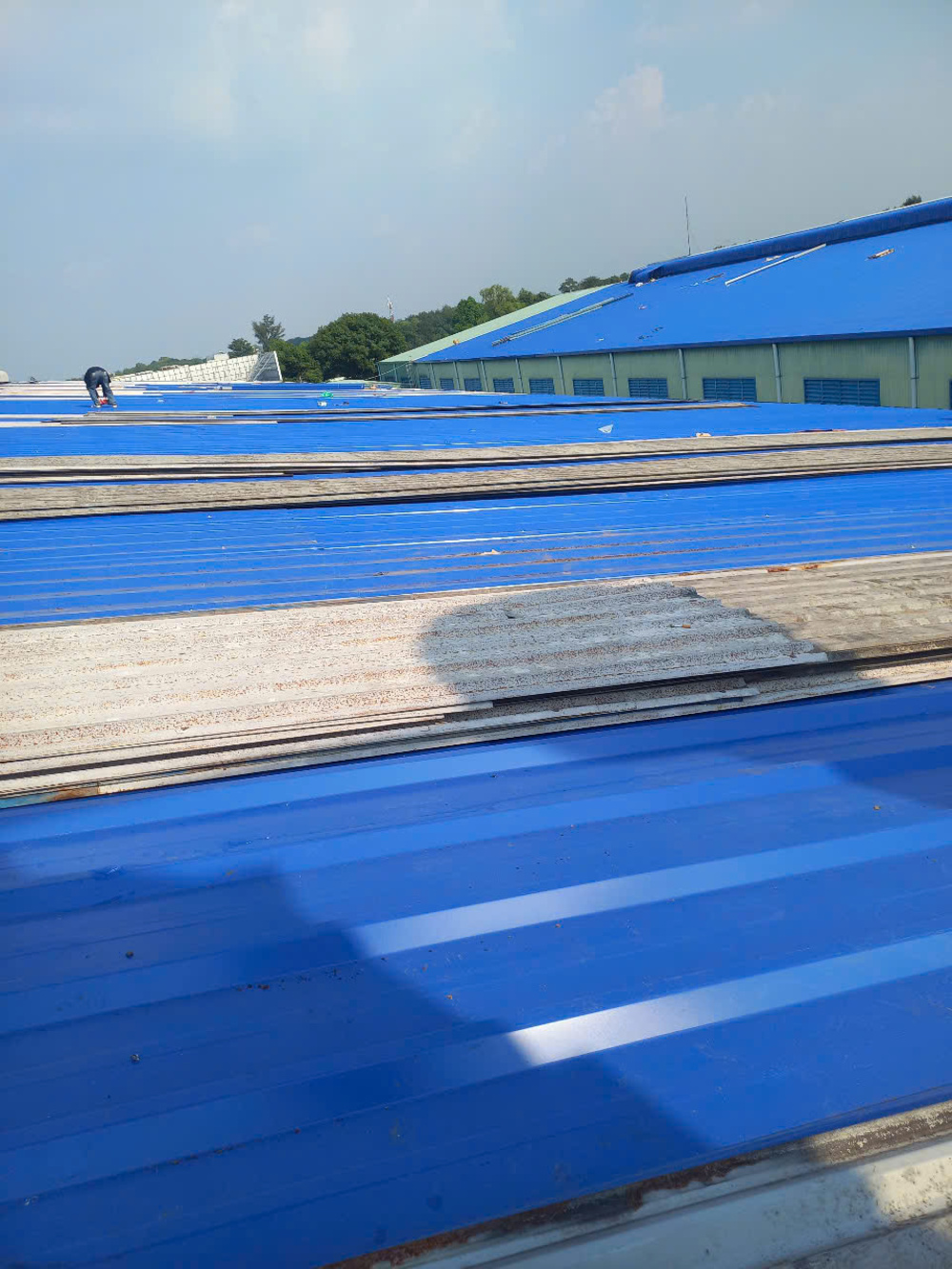 Dịch vụ thay tôn tận nhà tại TPHCM