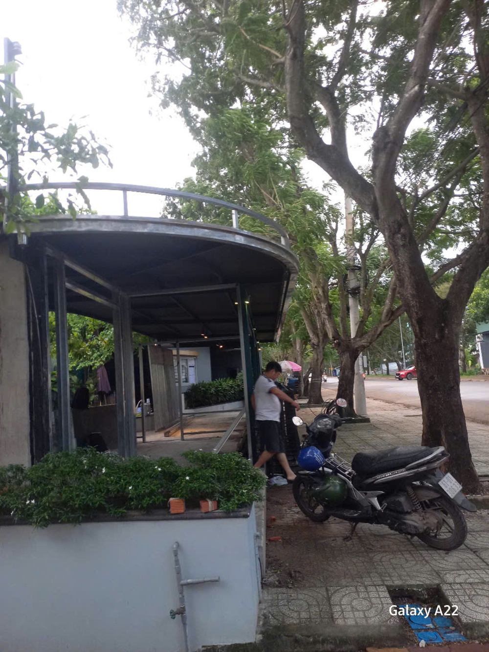 Lắp đặt mái nhà tiền chế tại TPHCM