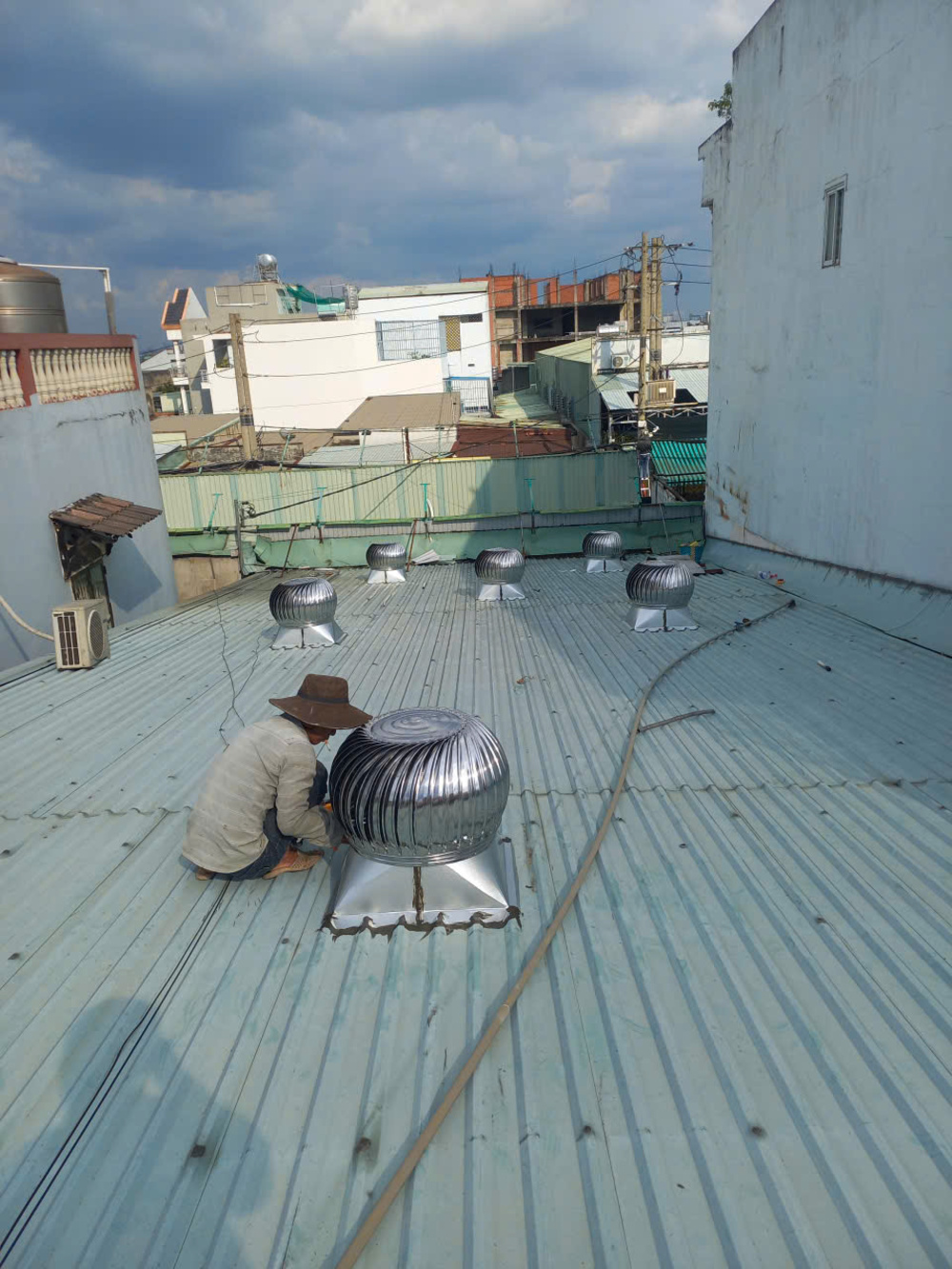 Lắp đặt sữa chữa quả cầu hút nhiệt tận nơi tại TPHCM